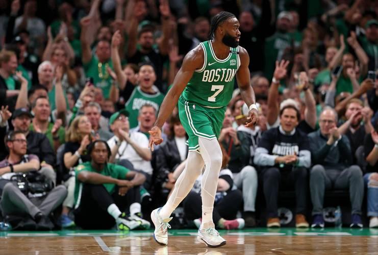 星空包含里程碑夜波士顿凯尔特人豪取连胜，全明星赛关键时刻刷纪录，管理层满意，赛季目标并未改变的词条