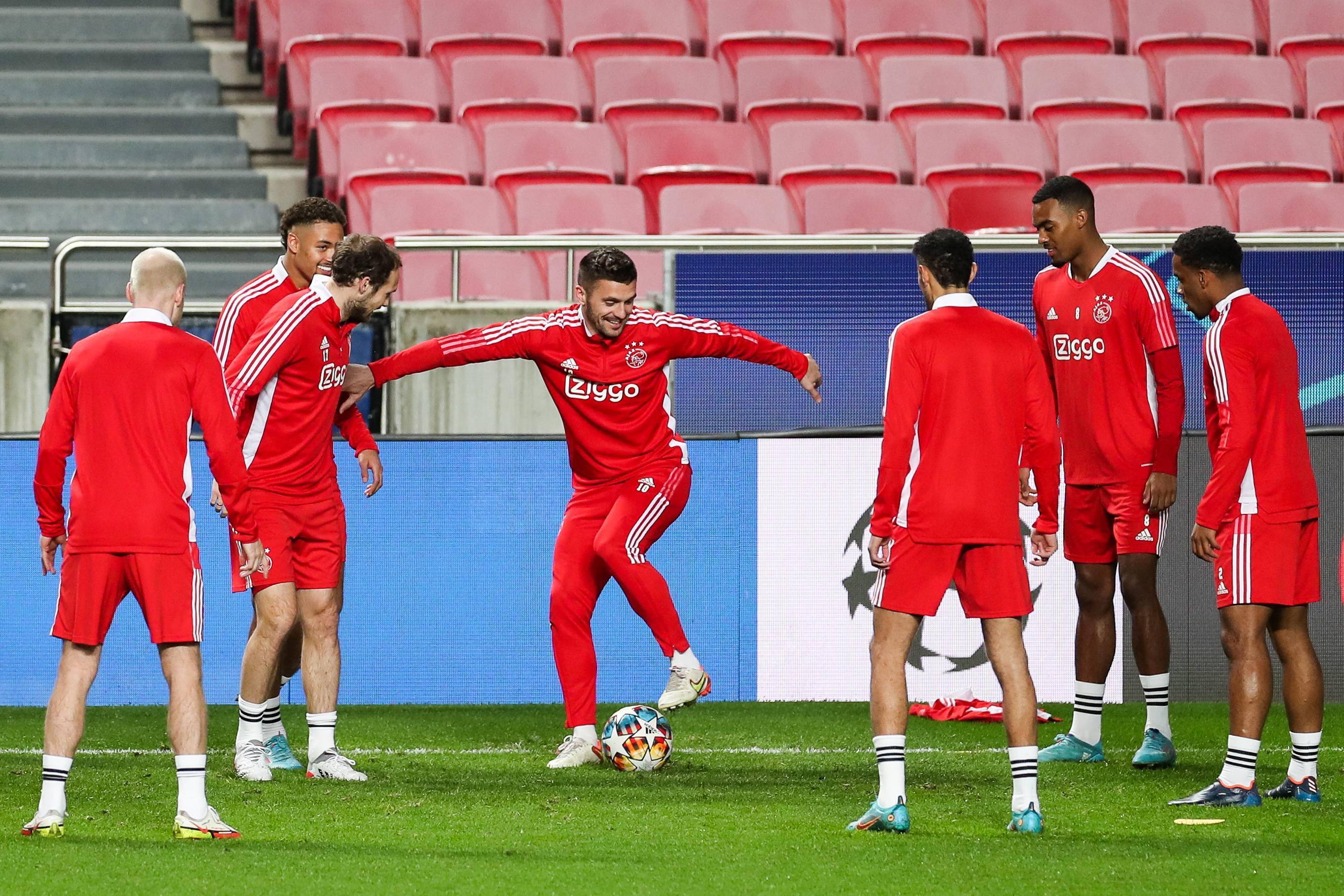 星空体育登陆首页包含赛前阿贾克斯调整名单：NBA总决赛节点到来，更衣室稳定，身体对抗强度拉满的词条